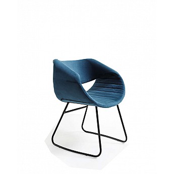 Chair Ecuras